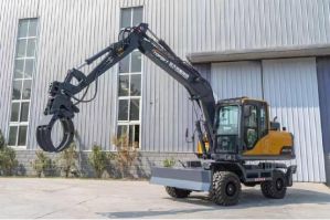 High-power diesel engine Multi functional Light- duty emergency rescue vehicle Driving on various complex road conditions